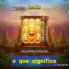 o que significa sonhar com o silvio santos